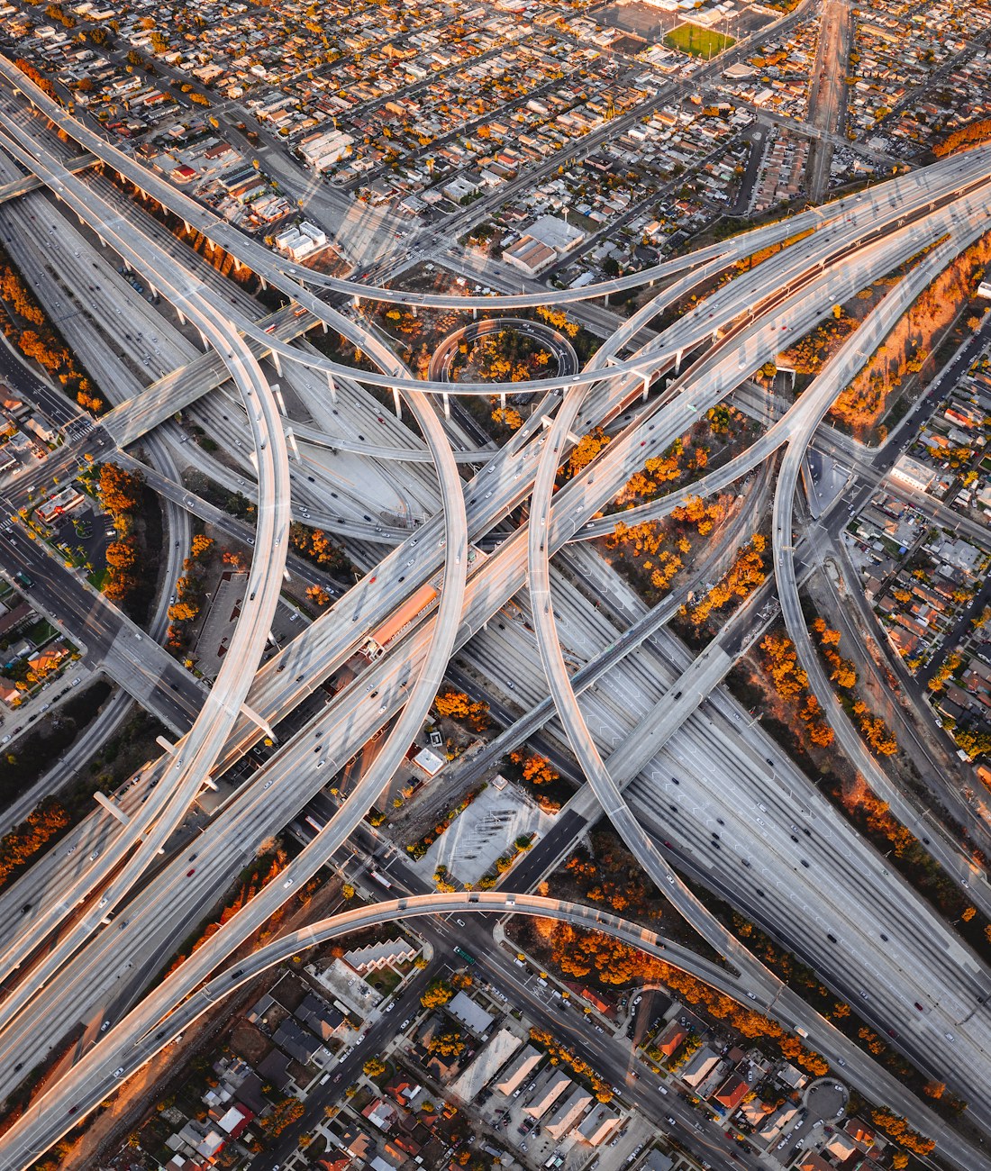 Luchtfoto van de omgeving rond de werkplaats